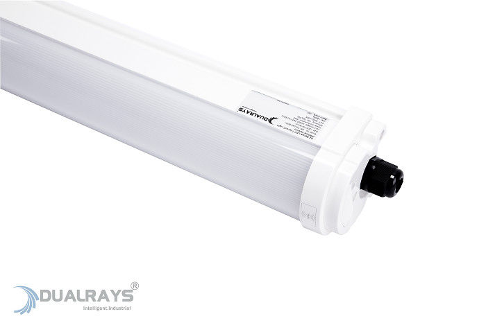 Τρι λαμπτήρας 4ft 160LPW IP65 απόδειξης των πλήρων πλαστικών οδηγήσεων κατοικίας για τα μακρά ζωή αποθηκών εμπορευμάτων χώρων στάθμευσης