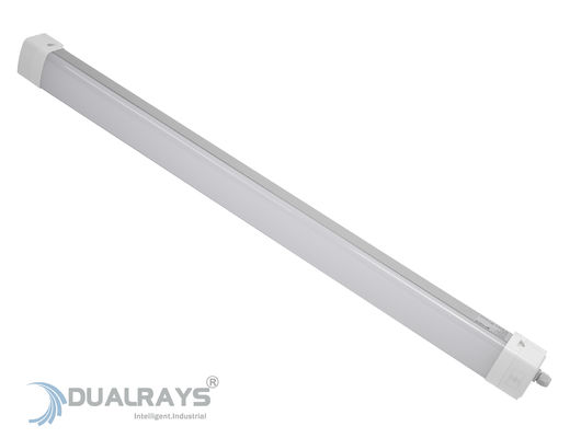 Ελαφρύ IP65 IK08 των μακριών οδηγήσεων διάρκειας ζωής PC Al τρι απόδειξης που στεγάζει τον ισχυρό ανθεκτικό χώρο στάθμευσης